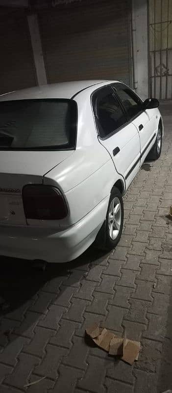 Suzuki Baleno 2003 4