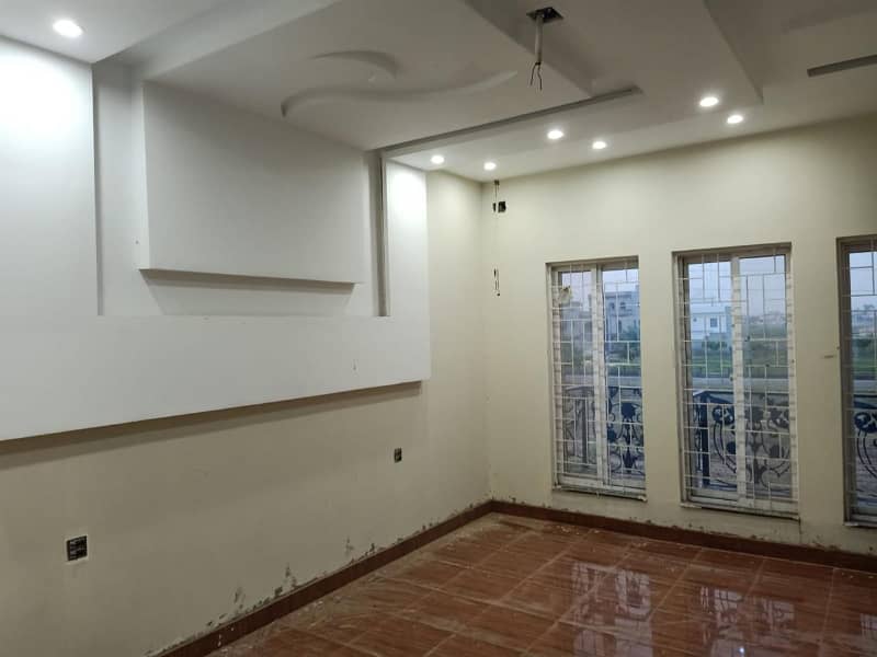 1 kanal upper portion available for rent in naspak housing society phase 3 4