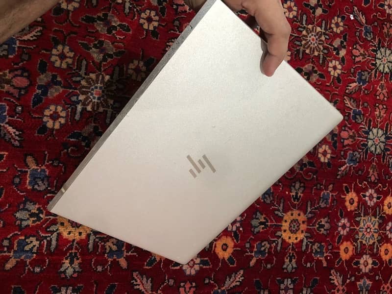 HP-Envy Core i7 8th Gen 1