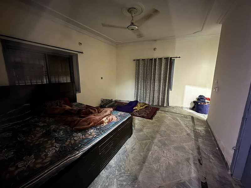 Flat Available For Boys At Asghar Mall Satellite Town Rawalpindi 0