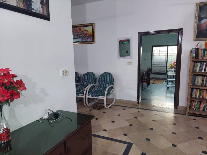 Centrally Located Lower Portion Available In Gulshan-e-Lahore For rent 4