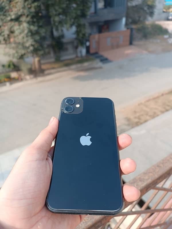 cheap iphone 11 working all ok 64gb jv 1