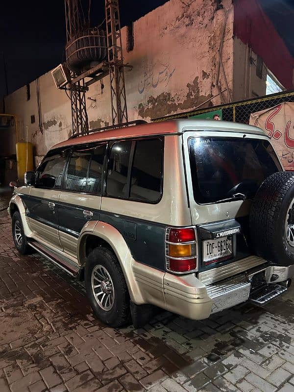 Mitsubishi Pajero 1993 Patrol V6 1