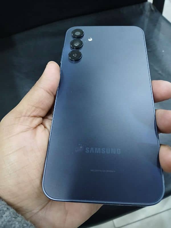 samsung A15 256 Gb 5G mobile 3