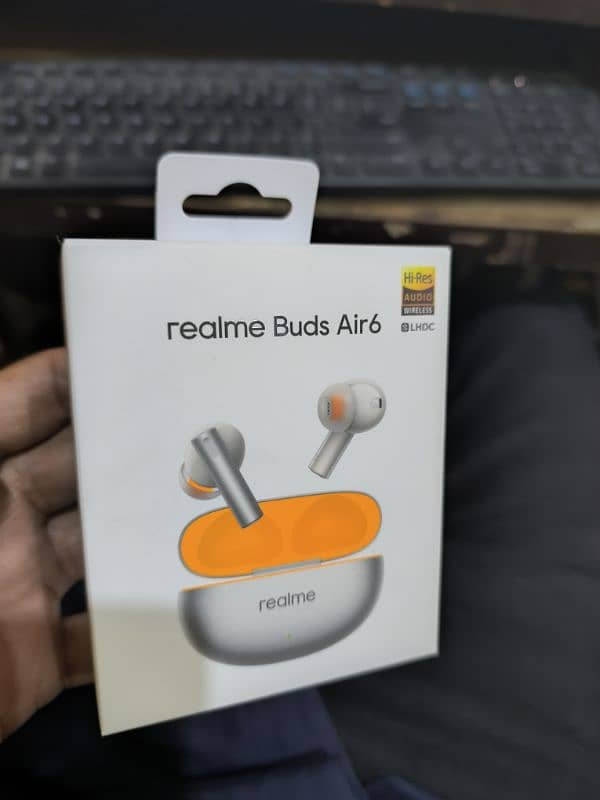 realme buds air 6 0