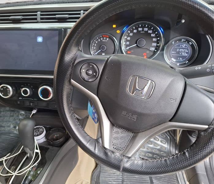 Honda city 1.2 CVT 5