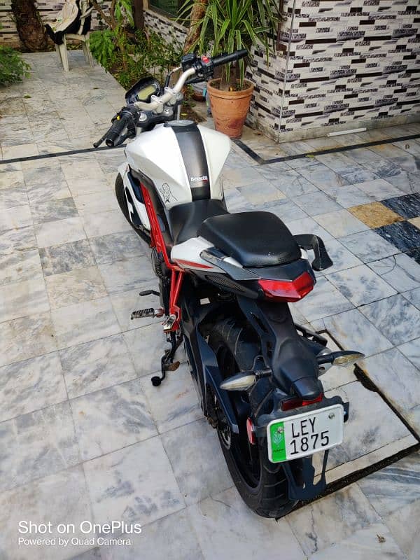 Benelli 150 / TNT 150i 3