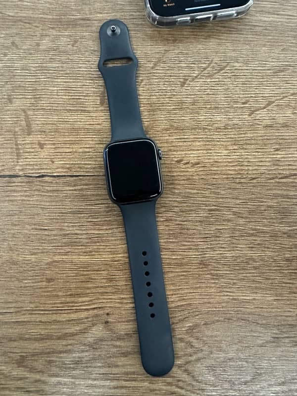 Apple Watch Series SE 2 2024 Black color 0