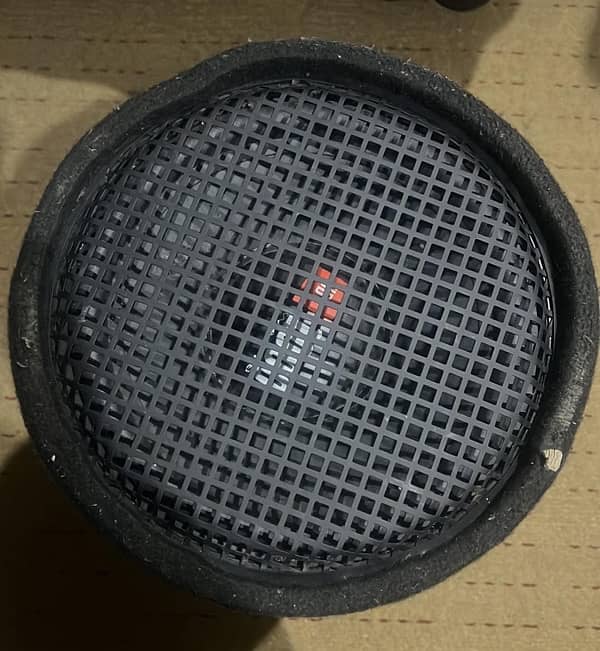 car JBL Sub-Woofers 0