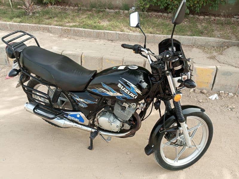 Suzuki gs 150 model 2018 urgent sale genuine condition 5