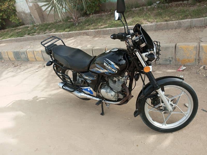 Suzuki gs 150 model 2018 urgent sale genuine condition 8