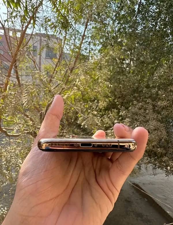 Iphone Xs Non PTA 1