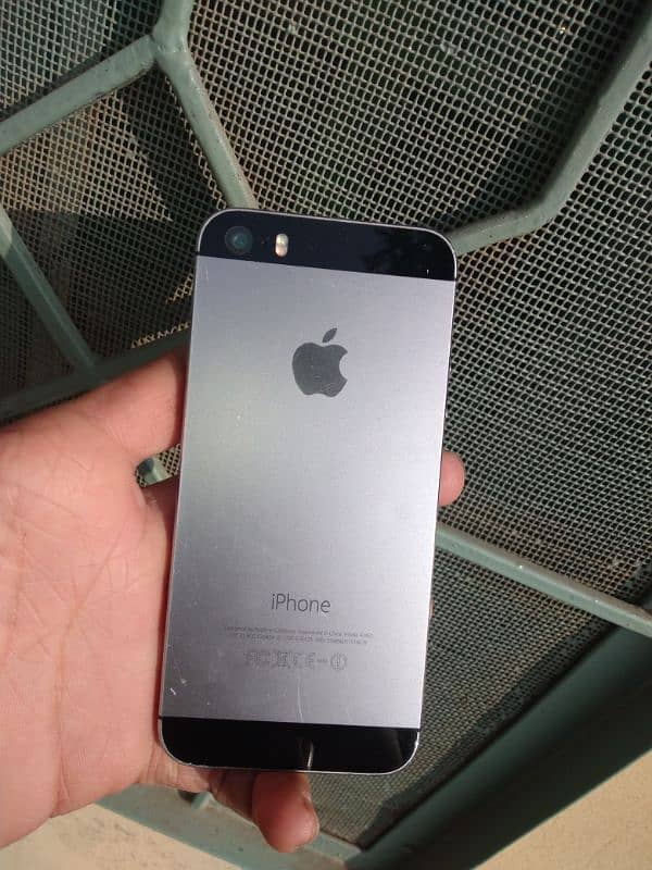 i Phone 5s Non PTA 5