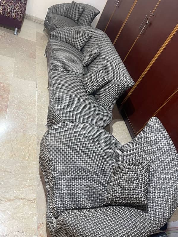 5 seater sofa set okay 3