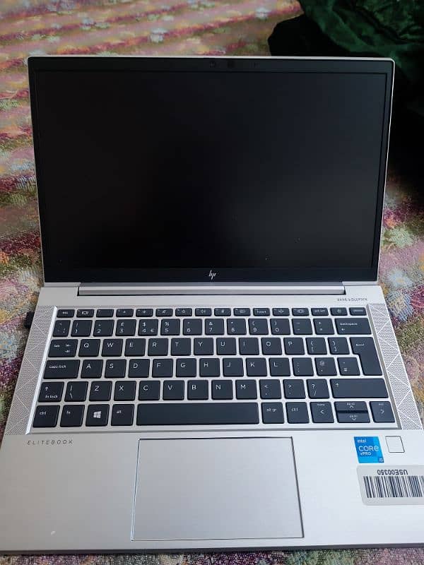 HP EliteBook 830 G8 11th Gen 1