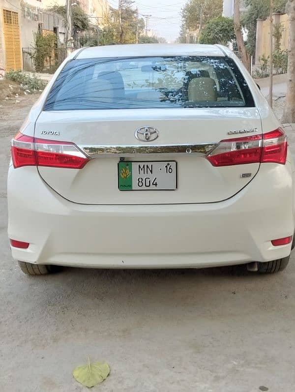 Toyota Corolla GLI 1.3 2016 | CAR Number 804 1