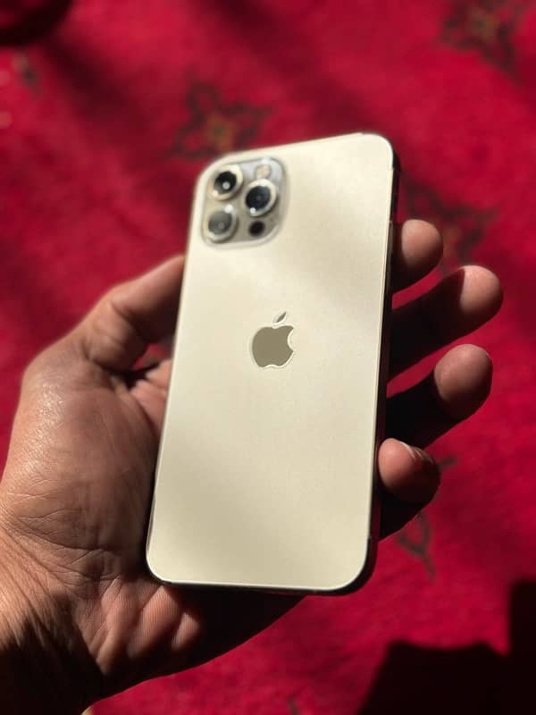 iphone 12 pro 256 gb PTA Approved. 1