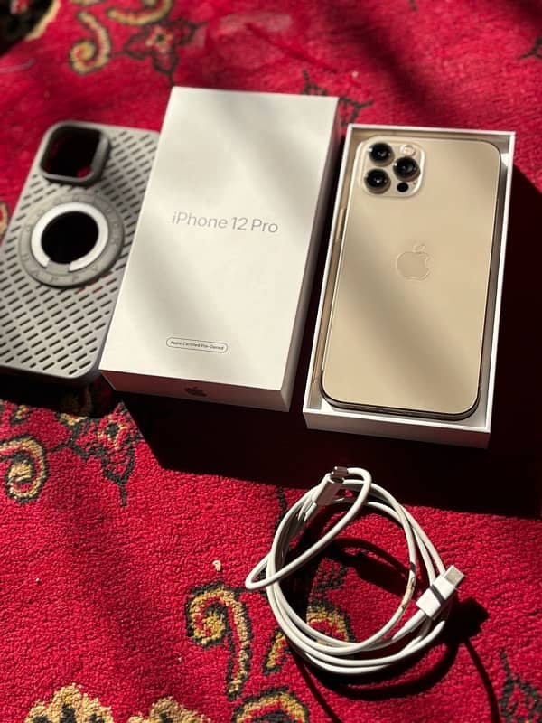 iphone 12 pro 256 gb PTA Approved. 11