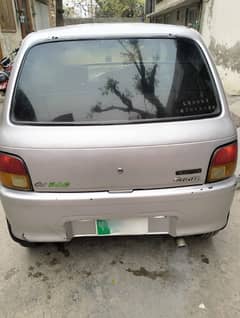 Daihatsu Cuore 2003