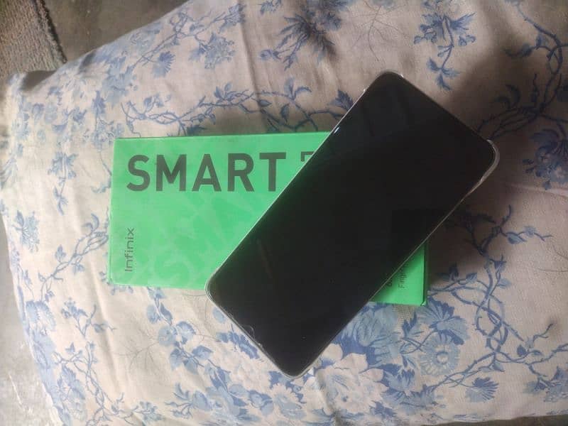 Infinix smart 7 hd 4 64 2