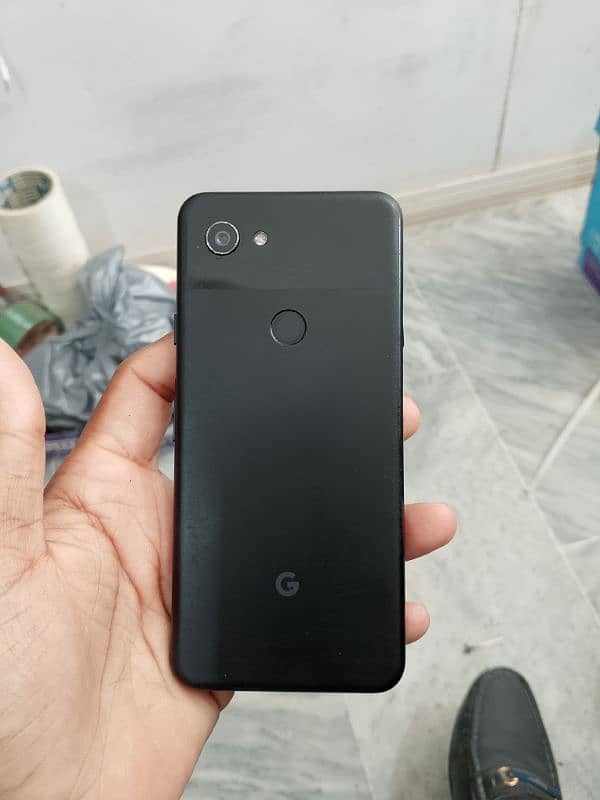 Google pixel 3a good condition only mobile 4