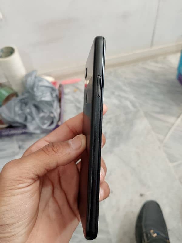 Google pixel 3a good condition only mobile 5