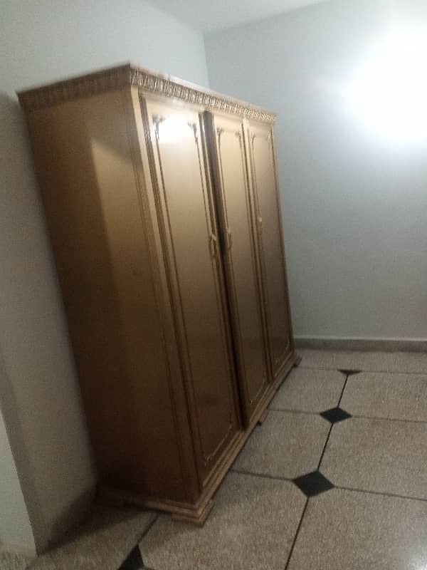 I. 8 Top Flor Room Available For Rent 5