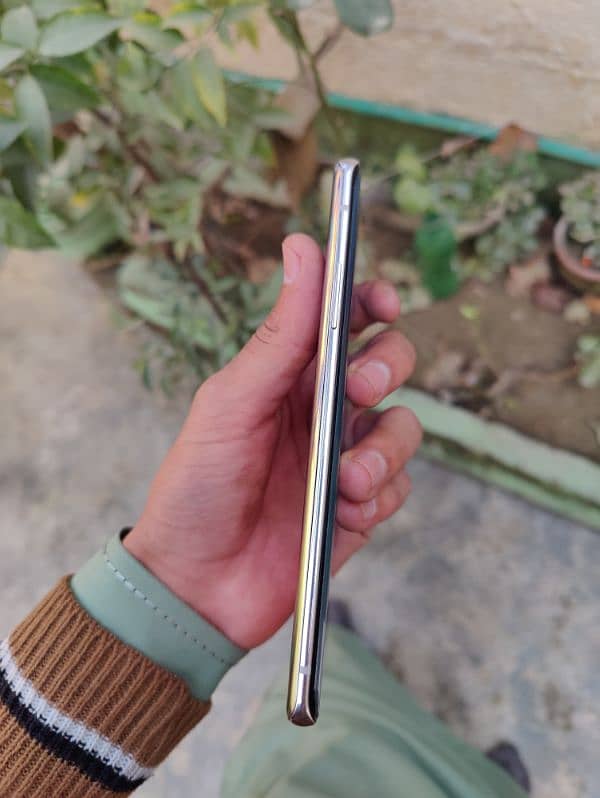 One plus 8 5G 3