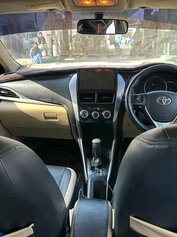 Toyota Yaris 2021 6