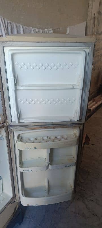 Pel refrigerator (working condition) 4