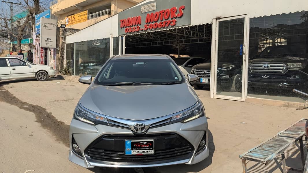 Toyota Corolla Altis 2022 Grande Black interior 1