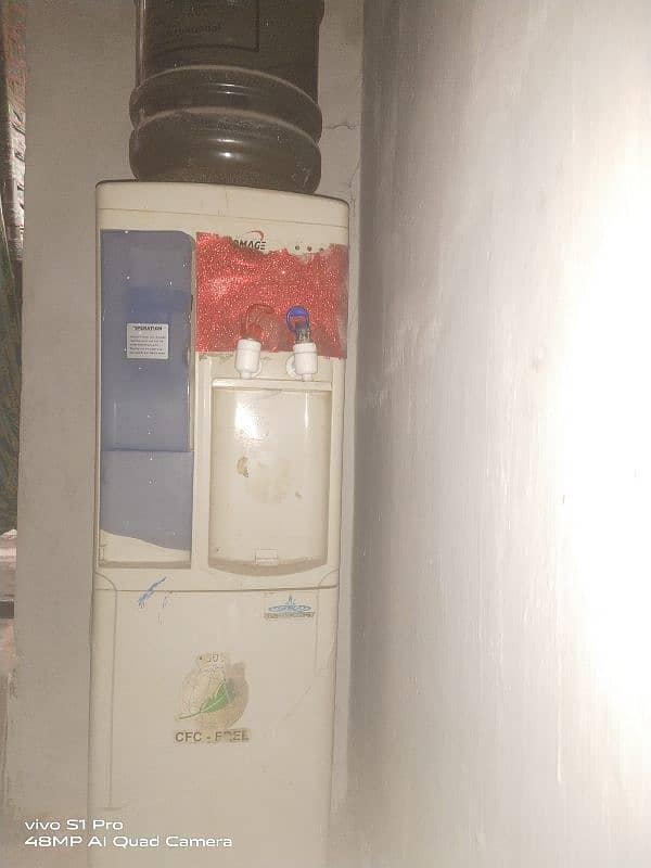 water dispenser 1