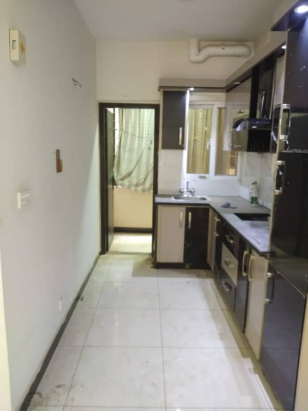 3 Bd Dd Flat for Rent in Brand New Apartment of King Classic Gulistan E Jahour Block 7 7