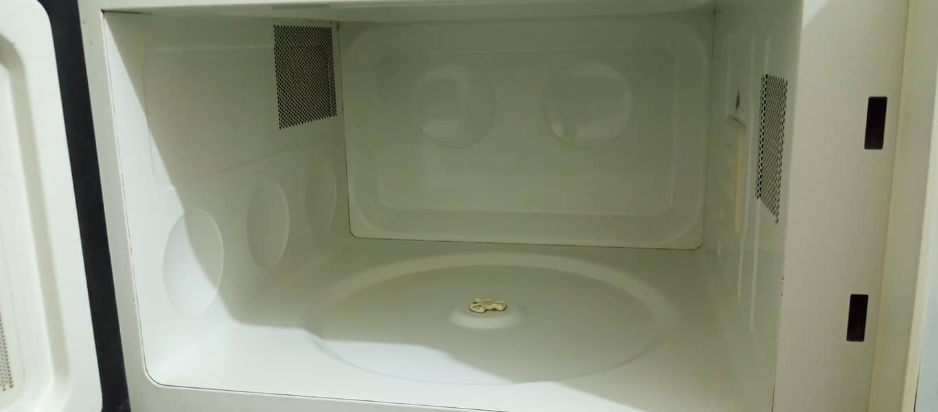 Dawlance Microwave Oven King size 4