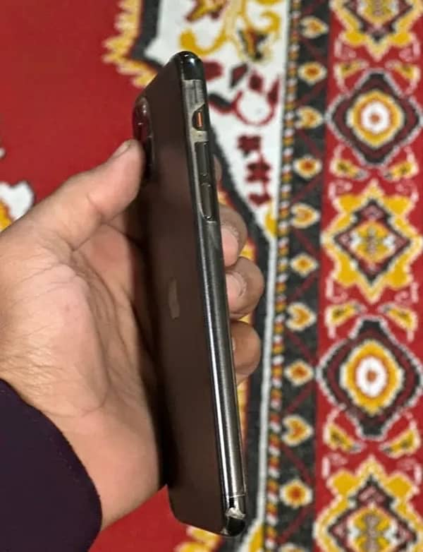 iPhone 11 Pro Max dual offical pta approved 3