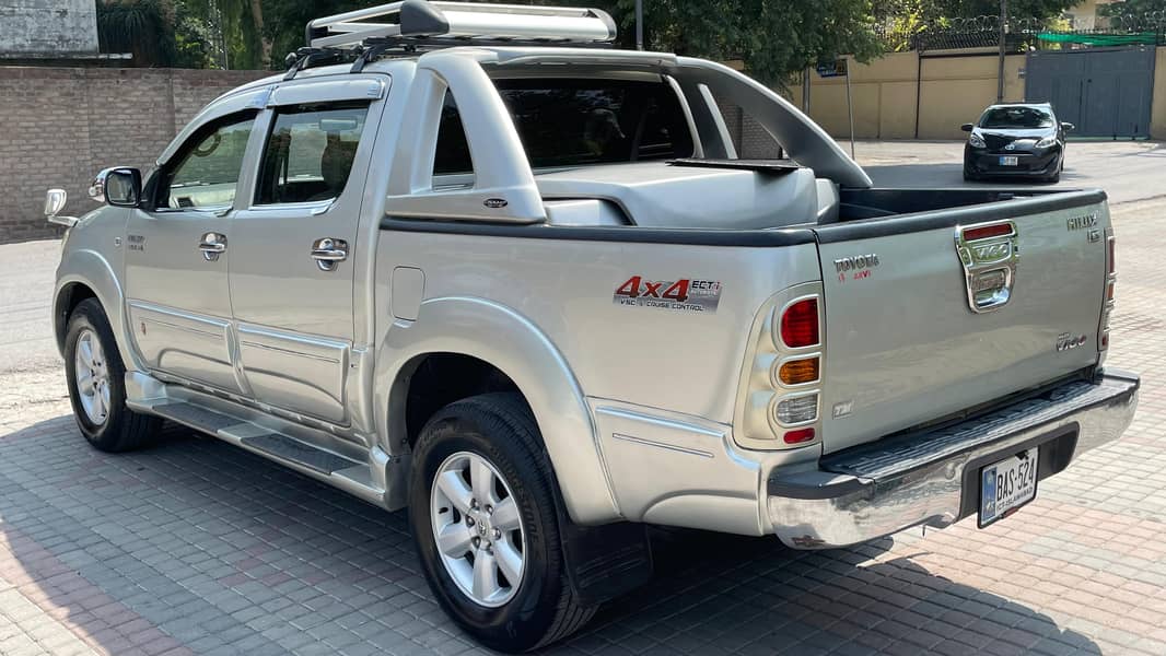 2010 Toyota Hilux D-4D Vigo Thailand 2022 Registered 2