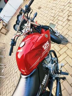 Yamaha YBrG Red . like Zero condition