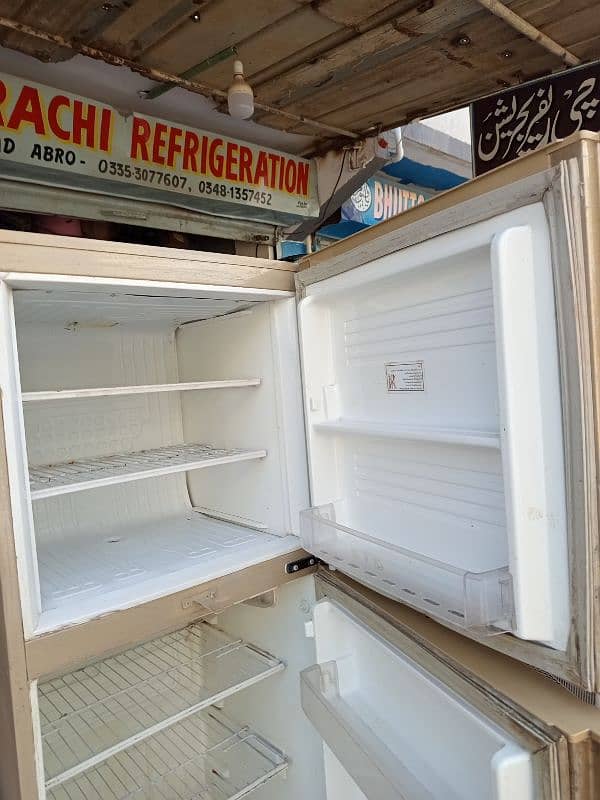 refrigerator for sell 2