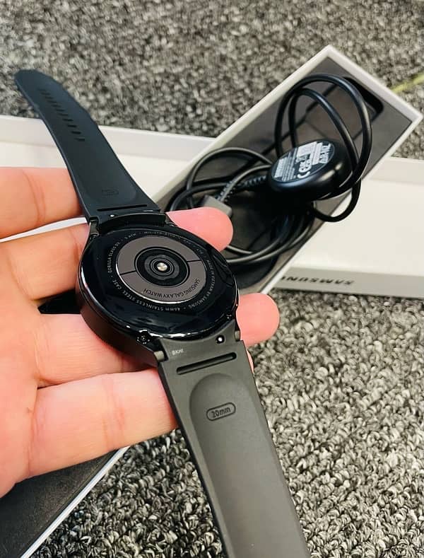 Samsung Galaxy Watch Classic 4 3