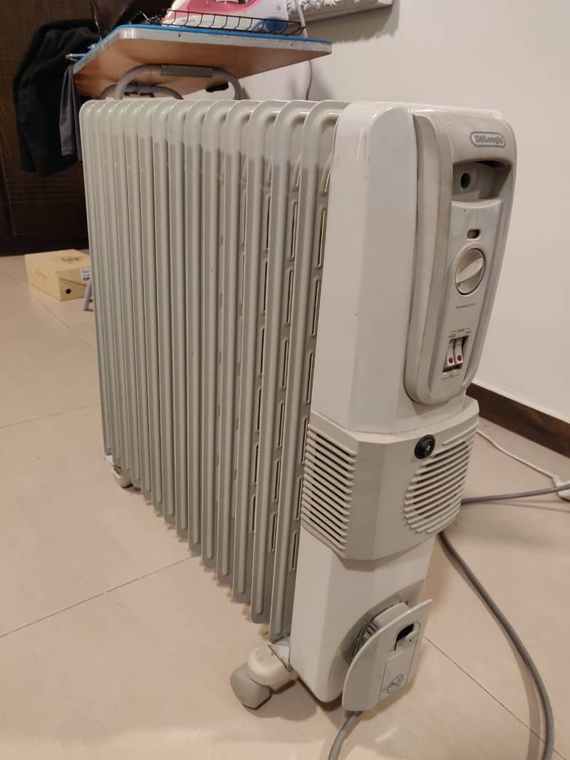 Delonghi Oil Radiator Heaters (3 Available - 1 Sold) 2