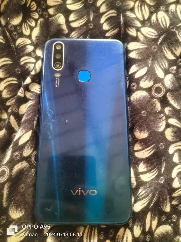 Vivo y15 4\64 1