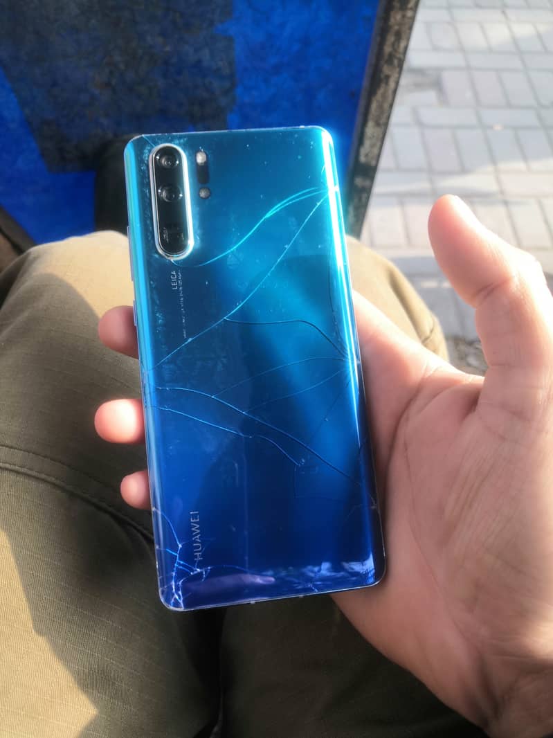 Huawei P30 pro (8/128) 2