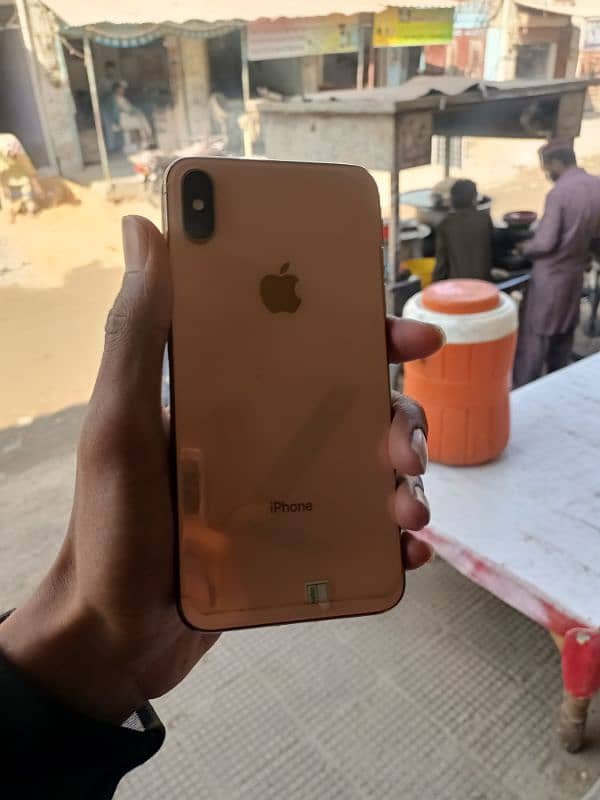 Iphone xs max condition 10/10 All ok 64. GB Fuctry unlock non pta 0