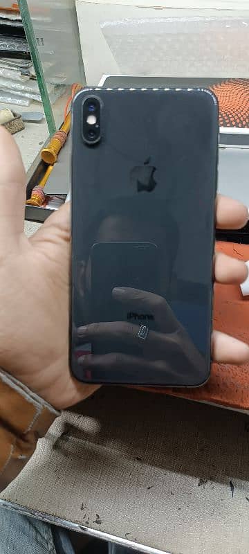 I phone XS MAX PTA approved 9