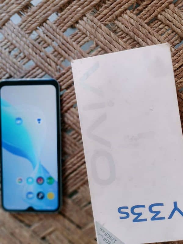 vivo y33s available full box ka sath 2