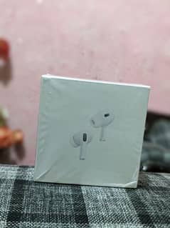 AIRPODS