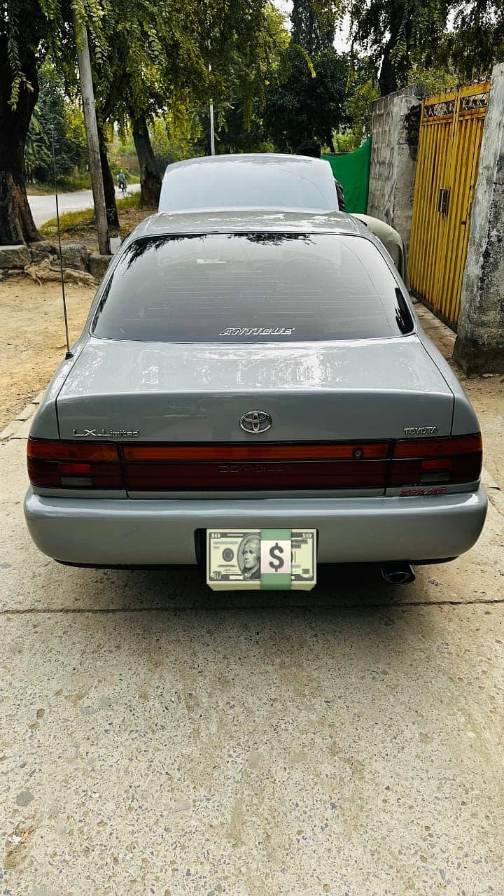 Toyota Corolla GL Pakistani Lahore number model 1994 reg 1995 total g 15