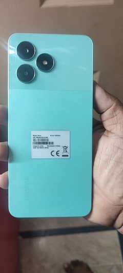 realme C51 4GB 64GB memory