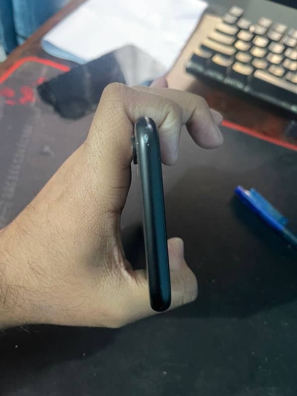 Iphone Xr 64gb pta approved 2