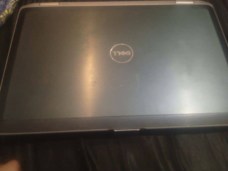 Dell laptop 0